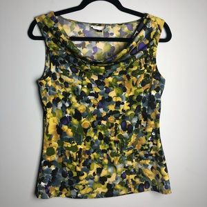 Splendid colors used sleeveless  clean cute top!
